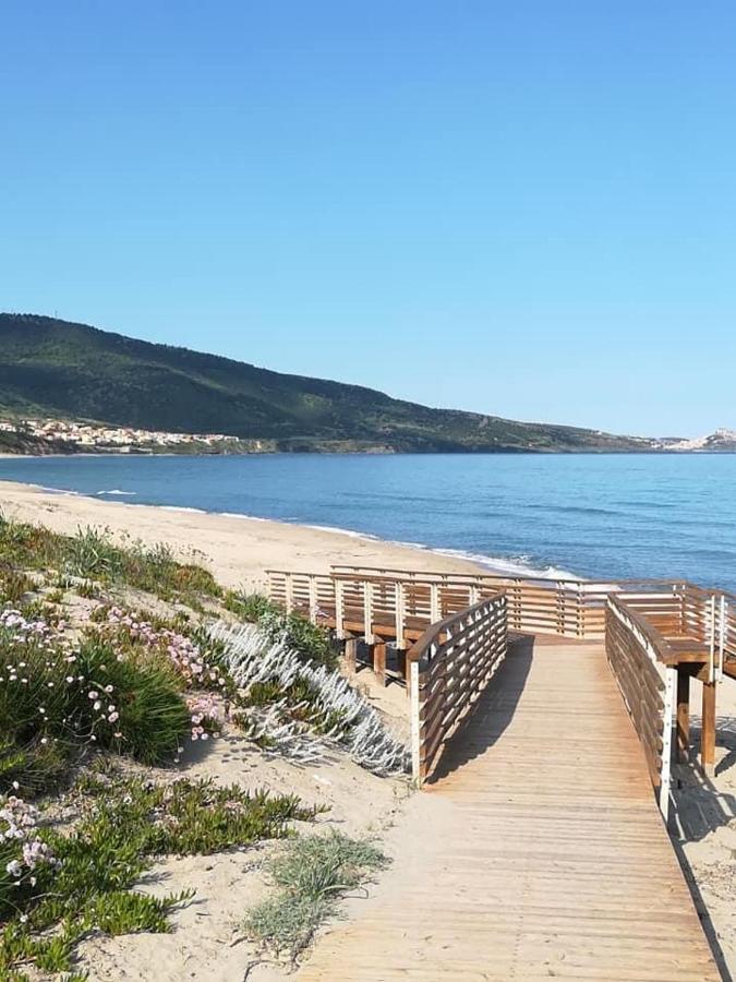 Apartment Tramonto Sea-Front فاليدوريا المظهر الخارجي الصورة