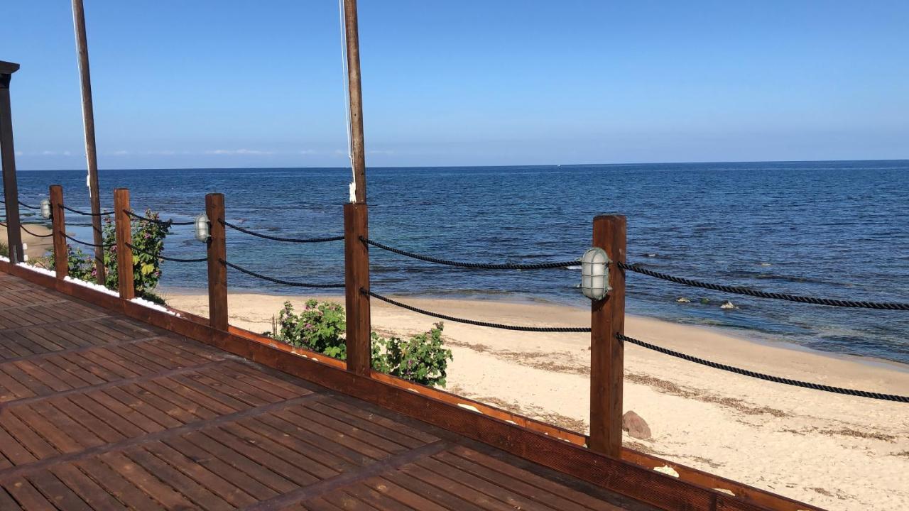 Apartment Tramonto Sea-Front فاليدوريا المظهر الخارجي الصورة