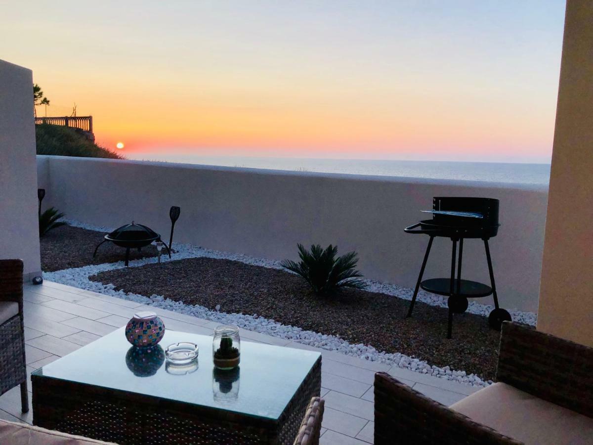 Apartment Tramonto Sea-Front فاليدوريا المظهر الخارجي الصورة