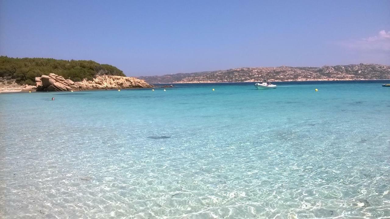 Apartment Tramonto Sea-Front فاليدوريا المظهر الخارجي الصورة